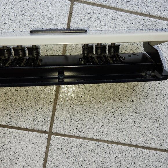 TIME/SYSTEM Multi Hole Punch - Picture 3 of 4